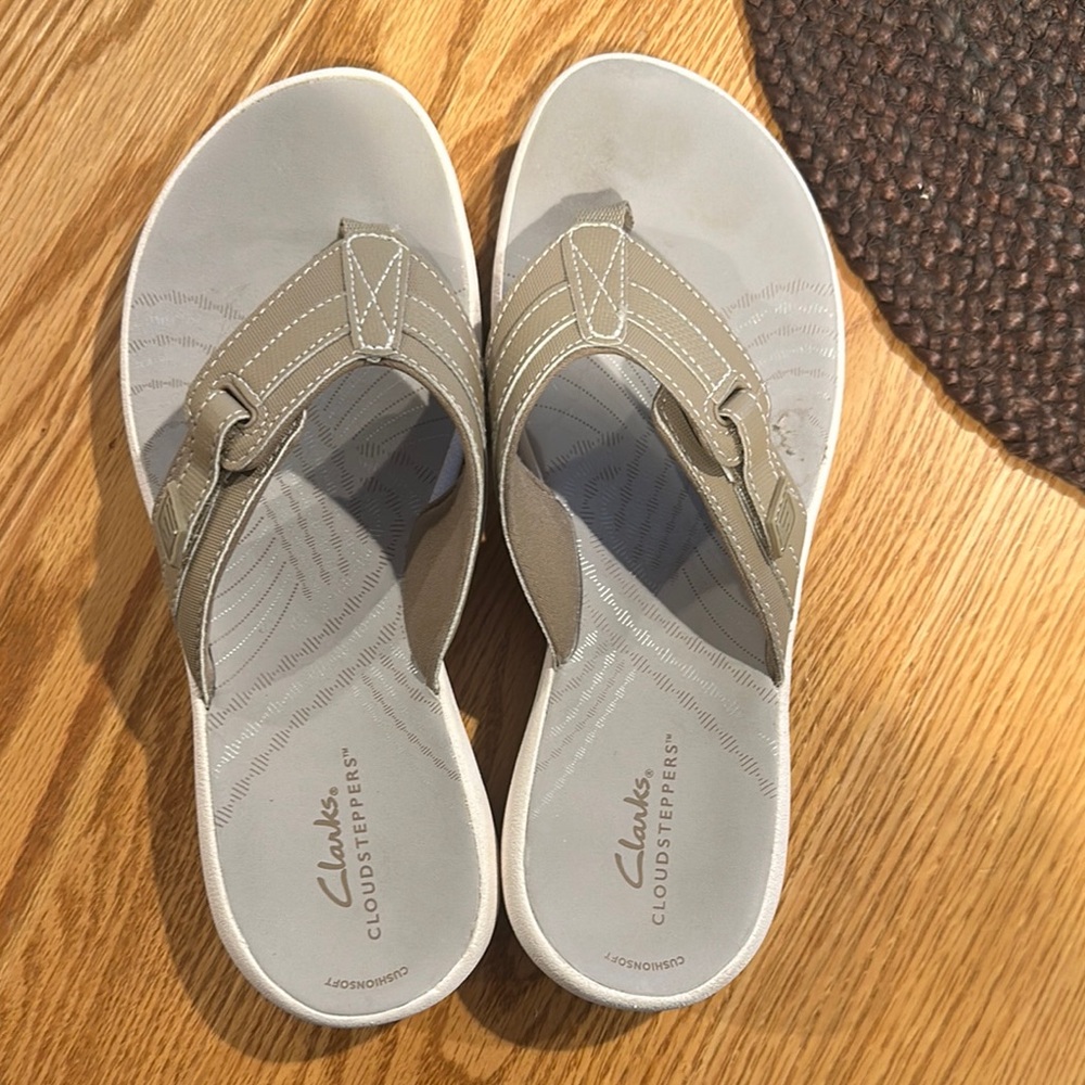 Clarks Tan Sandals with Contoured Footbed